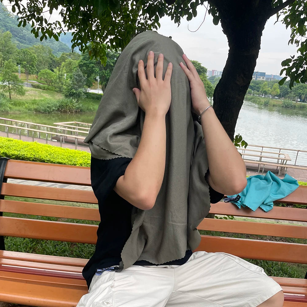 Quick-Drying Absorbent Towel for Travel, Hiking, Swimming, and Yoga - Compact and Breathable Design