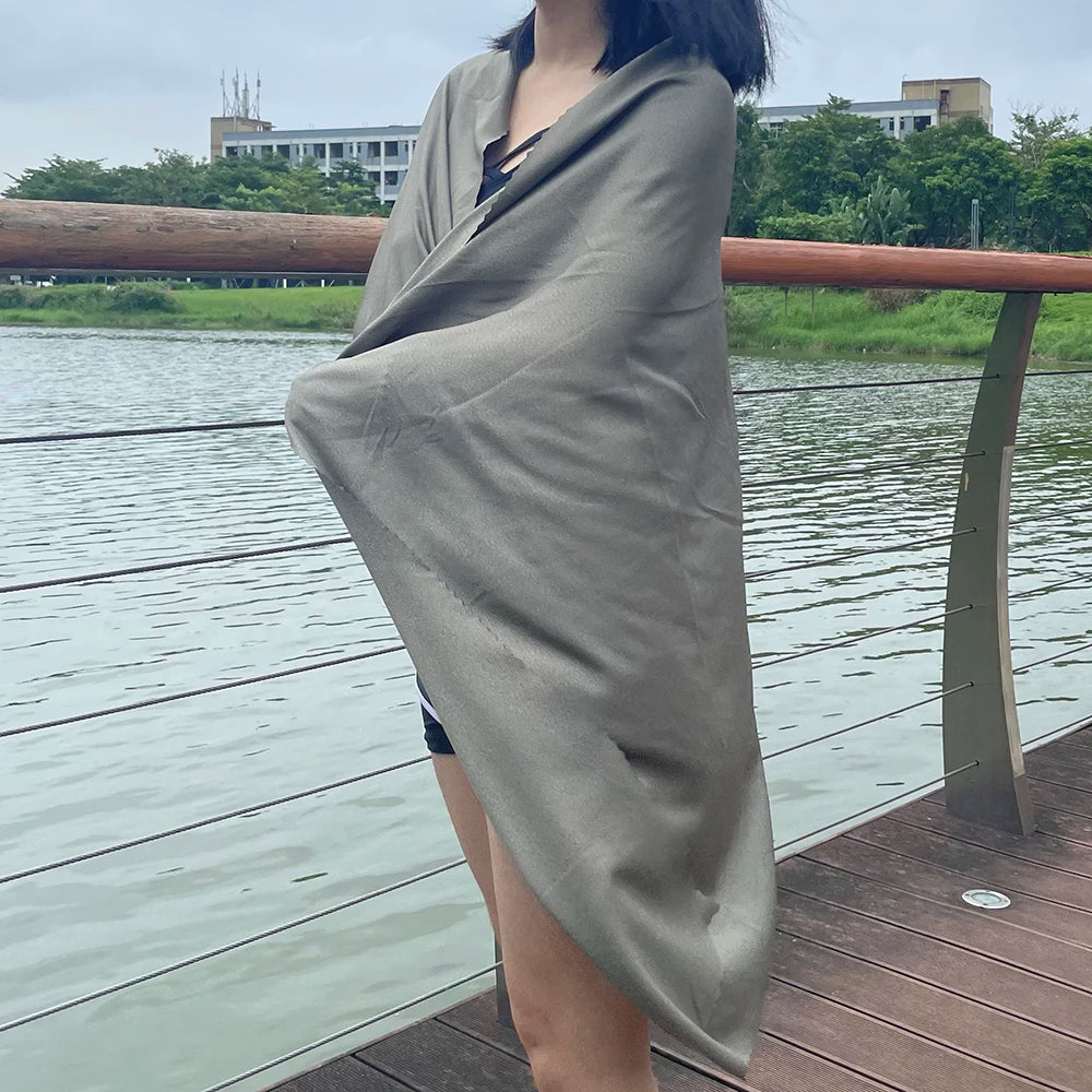 Quick-Drying Absorbent Towel for Travel, Hiking, Swimming, and Yoga - Compact and Breathable Design